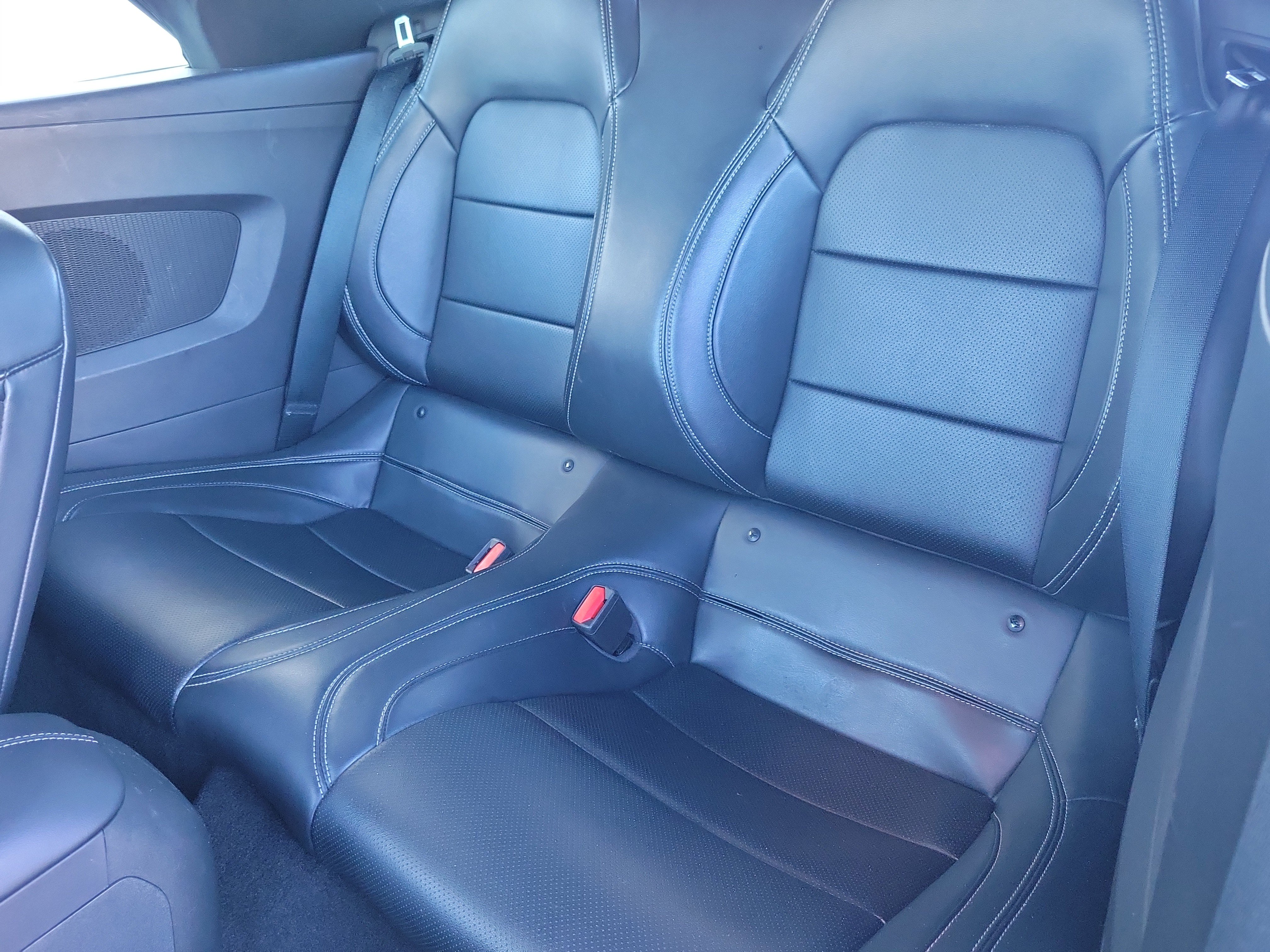 Used 2025 Ford Mustang Premium RWD image 12