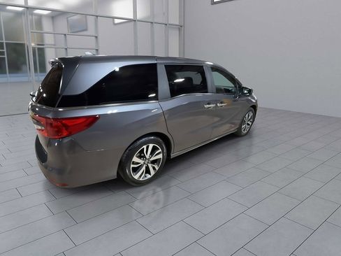 Used 2022 Honda Odyssey Touring image 8