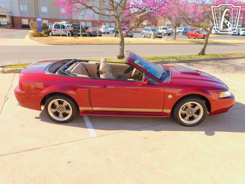 Used 2004 Ford Mustang GT image 29
