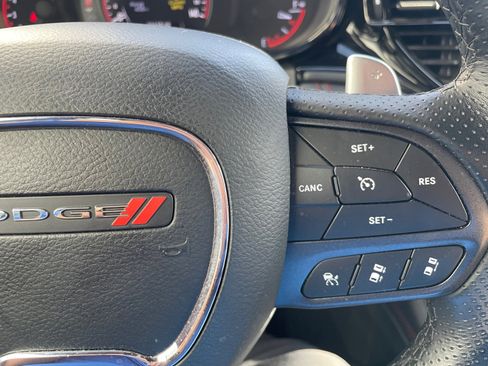 Used 2024 Dodge Durango GT RWD image 18