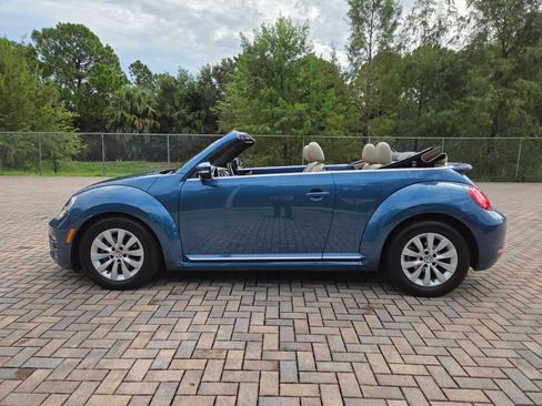 Used 2019 Volkswagen Beetle 2.0T S FWD image 8
