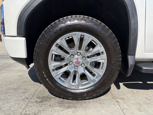 Used 2021 GMC Sierra 1500 Denali AWD/4WD image 25