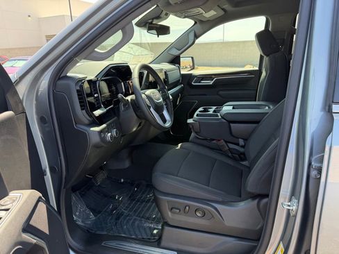 New 2026 GMC Sierra 1500 SLE RWD image 10