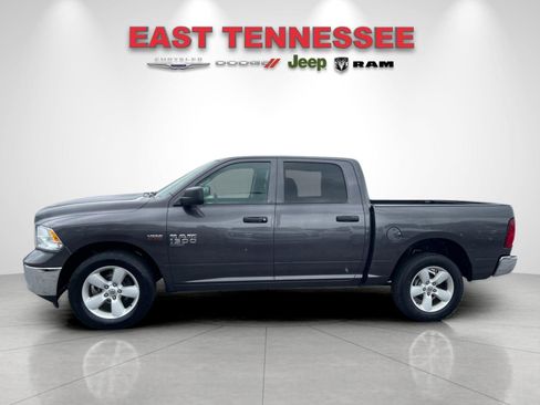 Used 2023 RAM 1500 Classic SLT AWD/4WD image 6