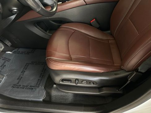 Used 2021 Buick Enclave Avenir w/ Avenir Technology Package image 13