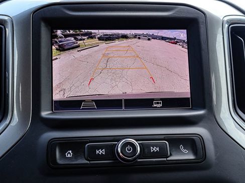 Used 2023 Chevrolet Silverado 1500 Custom AWD/4WD image 19