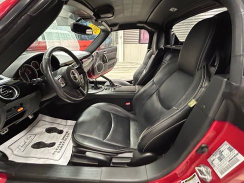 Used 2012 MAZDA MX-5 Miata Special Edition image 37