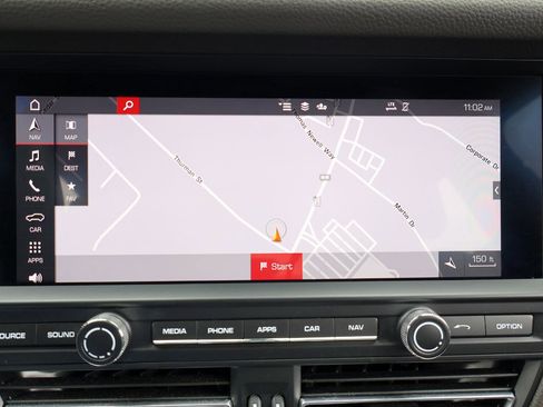 Used 2021 Porsche Macan image 47