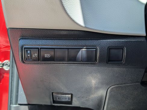 Used 2021 Toyota Corolla SE FWD image 17