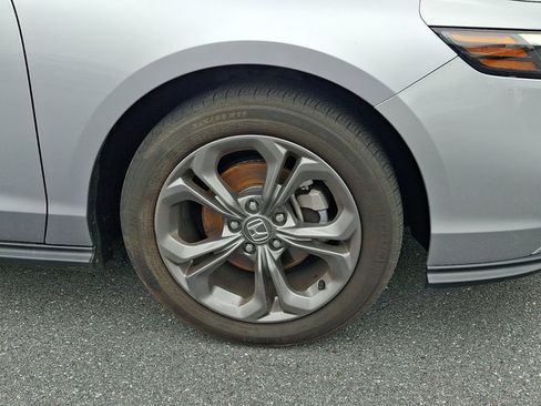 Used 2023 Honda Accord EX image 8