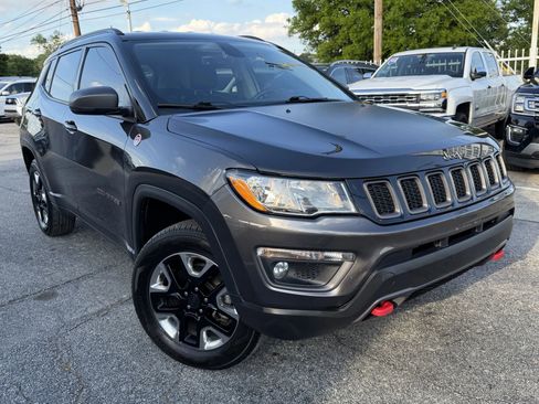 Used 2018 Jeep Compass Trailhawk w/ Navigation Group image 1