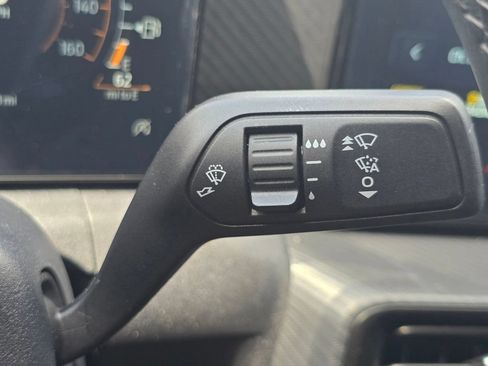 Used 2025 Ford Mustang GT RWD image 26