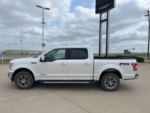 Used 2018 Ford F150 Lariat w/ FX4 Off-Road Package image 3