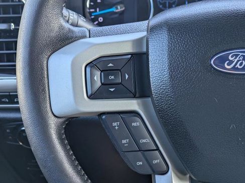 Used 2019 Ford F250 Lariat w/ Lariat Ultimate Package AWD/4WD image 18