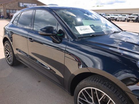 Used 2020 Porsche Macan S AWD/4WD image 10
