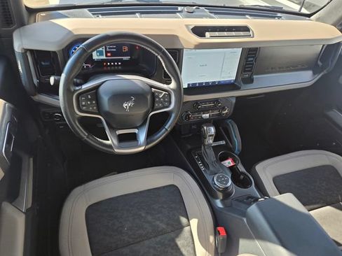 Used 2022 Ford Bronco Wildtrak AWD/4WD image 11