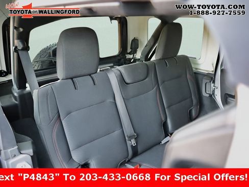 Used 2021 Jeep Wrangler Unlimited Rubicon image 25