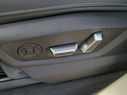 New 2026 Audi SQ8 Premium Plus AWD/4WD image 17
