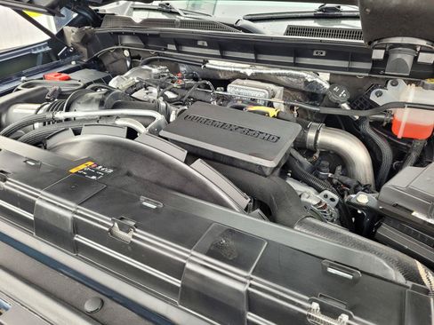Used 2022 GMC Sierra 2500 Denali w/ Denali Ultimate Package AWD/4WD image 35