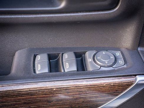 Used 2022 GMC Sierra 2500 SLE image 16