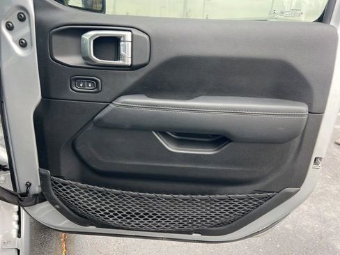 Used 2022 Jeep Wrangler Unlimited Rubicon 4xe w/ Cold Weather Group image 35