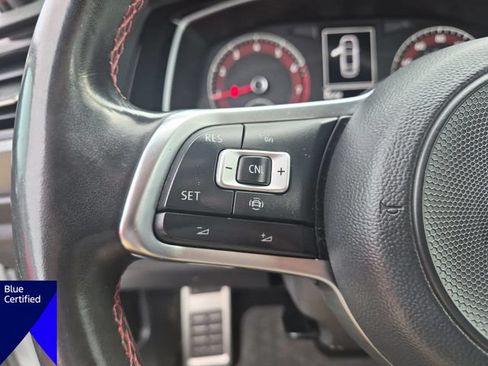 Used 2019 Volkswagen Jetta GLI FWD image 18