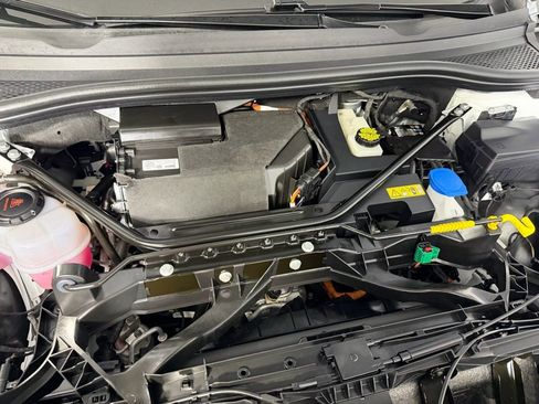 Used 2023 Audi Q4 e-tron Premium Plus w/ Premium Plus image 36