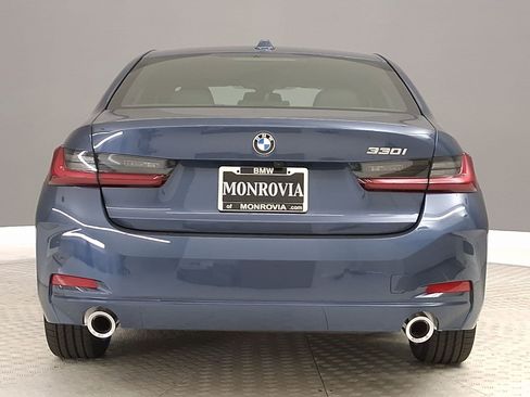 New 2026 BMW 330i 330i NA w/ Convenience Package image 8