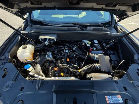 Used 2021 Lincoln Nautilus Reserve w/ Equipment Group 201A image 33