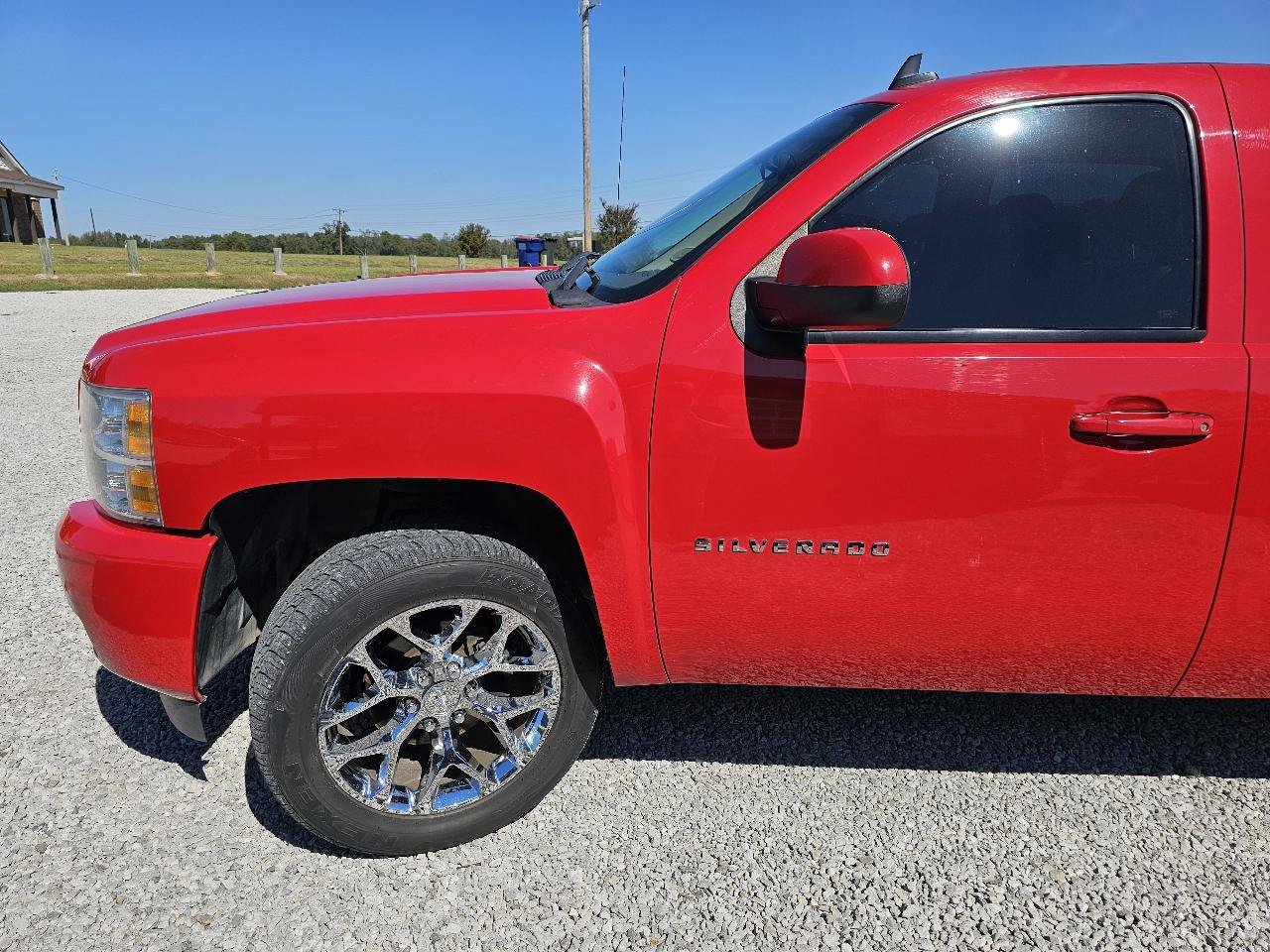 Used 2013 Chevrolet Silverado 1500 LTZ w/ Suspension Package, Off-Road AWD/4WD image 6