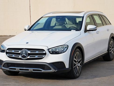 Used 2023 Mercedes-Benz E 450 4MATIC All-Terrain Wagon image 53