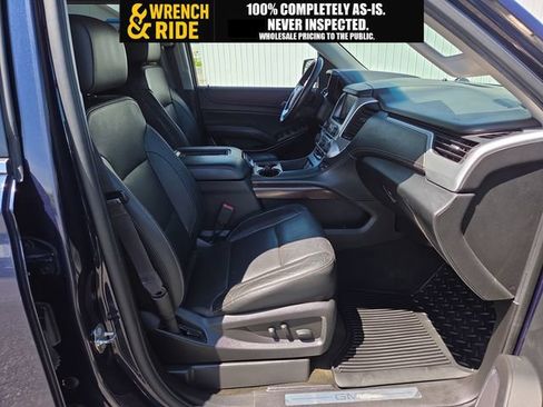 Used 2017 GMC Yukon XL SLT AWD/4WD image 30