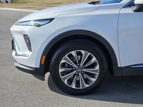 Used 2024 Buick Envision Preferred image 10