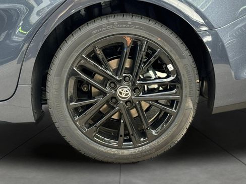 New 2026 Toyota Camry SE FWD image 32