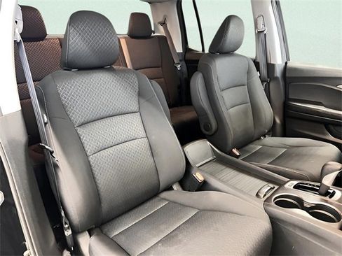 Used 2019 Honda Ridgeline Sport image 14