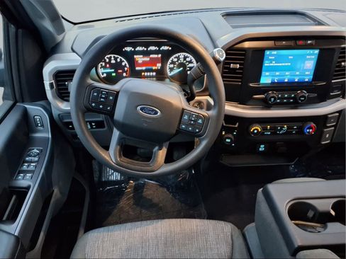 Used 2023 Ford F150 XLT image 4