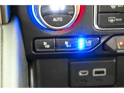 Used 2023 Chevrolet Tahoe High Country AWD/4WD image 53