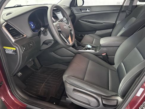 Used 2018 Hyundai Tucson SE image 34