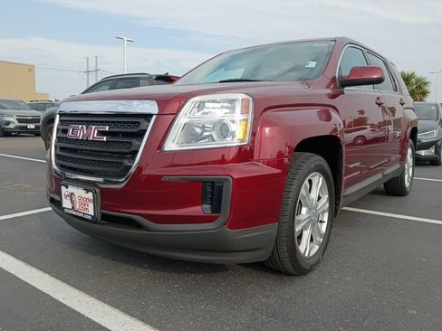 Used 2017 GMC Terrain SLE image 1