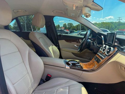 Used 2015 Mercedes-Benz C 300 Sedan image 19