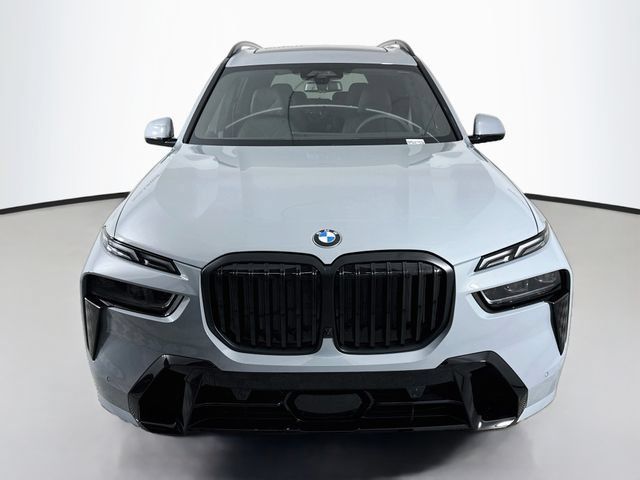 New 2027 BMW X7 xDrive40i w/ M Sport Package AWD/4WD image 2