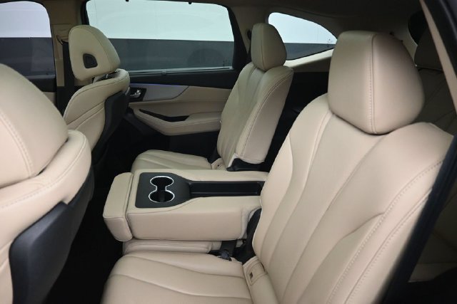 Used 2022 Acura MDX w/ Technology Package FWD image 26