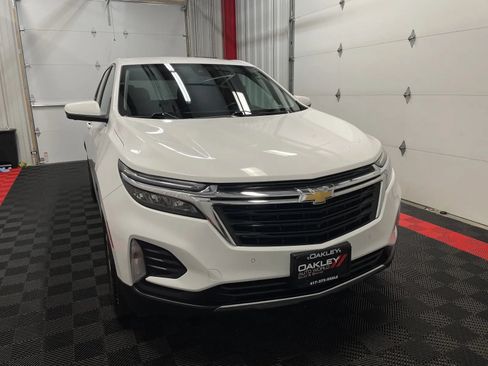 Used 2023 Chevrolet Equinox LT AWD/4WD image 6