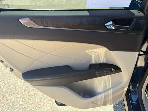 Used 2018 Lincoln MKC Reserve w/ MKC Technology Package AWD/4WD image 15