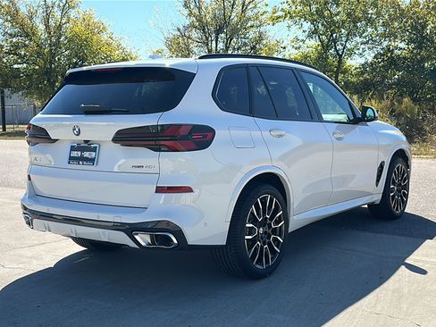 New 2026 BMW X5 sDrive40i w/ M Sport Package image 8