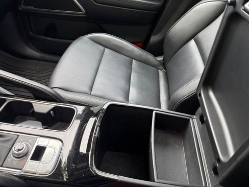 Used 2024 Kia Telluride S w/ S Sunroof Package AWD/4WD image 18