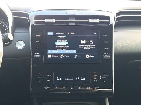 Certified 2024 Hyundai Santa Cruz SEL image 12