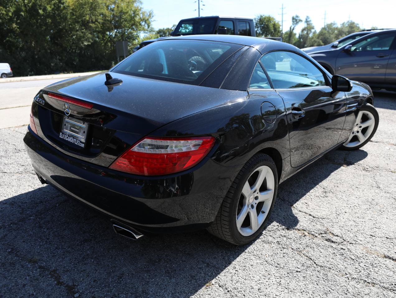 Used 2013 Mercedes-Benz SLK 250 image 6