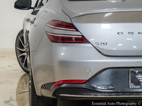 Used 2023 Genesis G70 2.0T RWD image 8