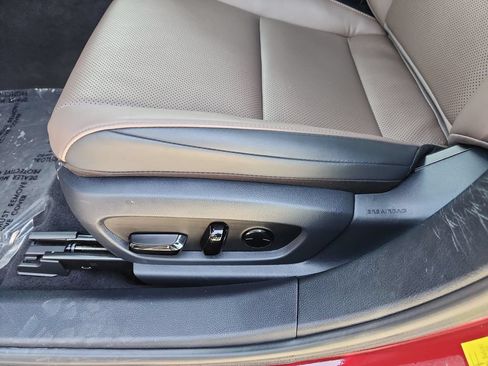 Used 2023 Lexus ES 350 w/ Premium Package FWD image 12